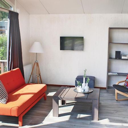 2 Bedroom Awesome Home In Sint-Annaland Extérieur photo